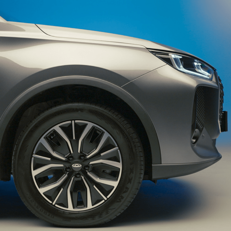 Striking 18 inch Alloy Wheels